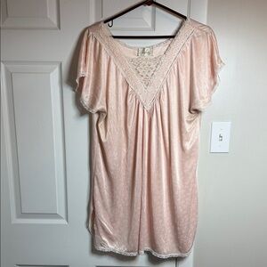 Vintage Late 90s Pink Lace Trim Nightgown